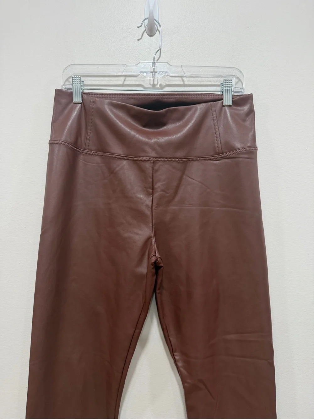 Bagatelle Collection Brown Faux Leather Leggings Large